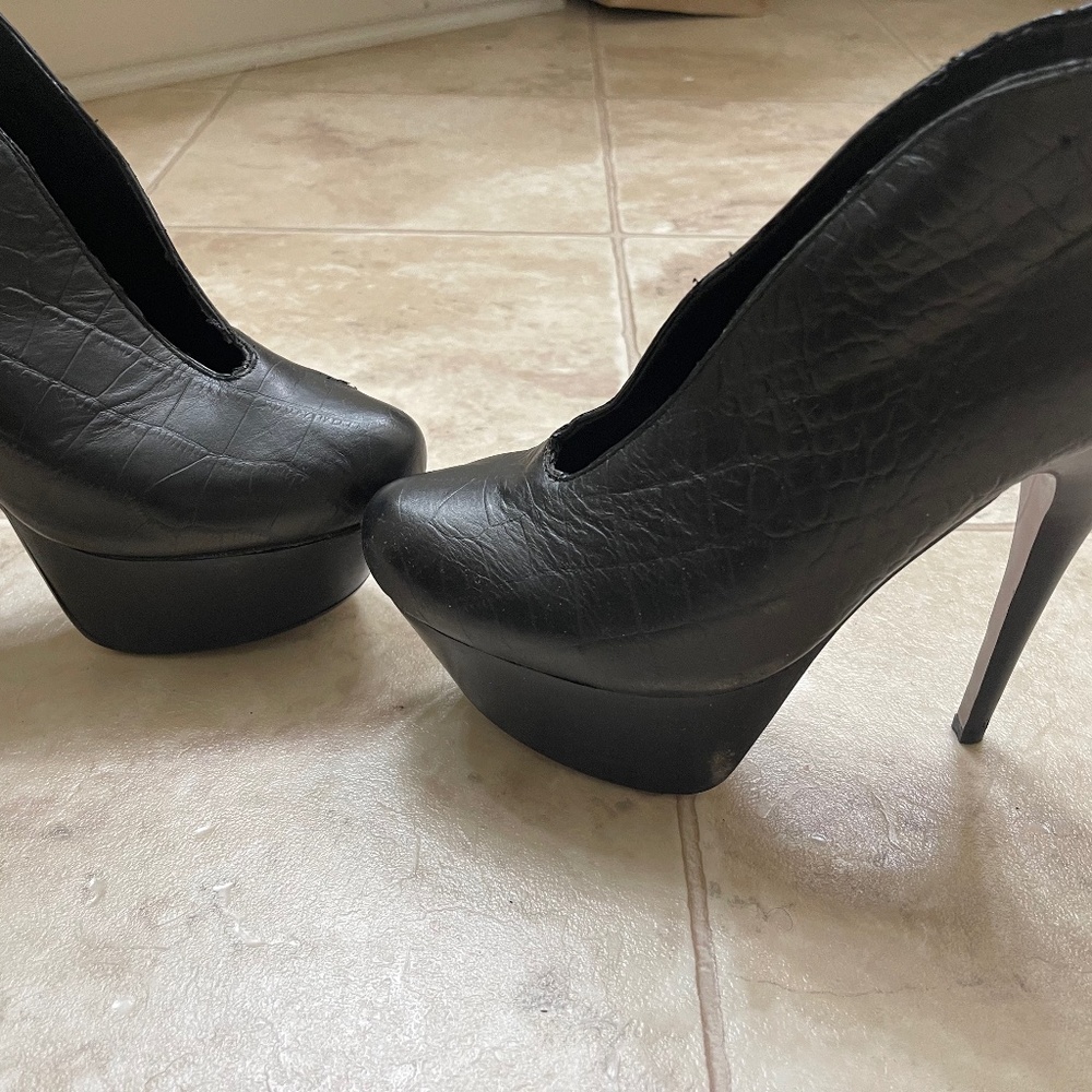 Bebe Platform Booties